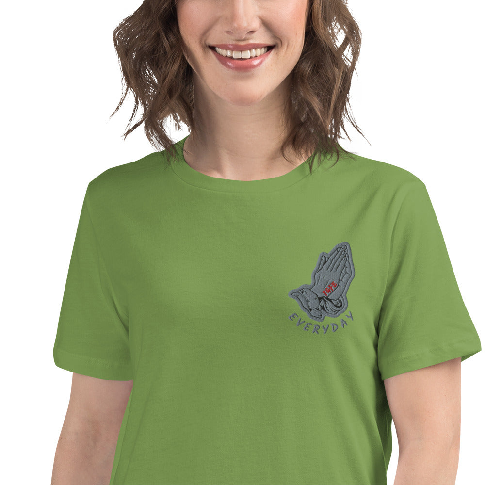1 Corinthians 13:4 — Women's Relaxed T-Shirt